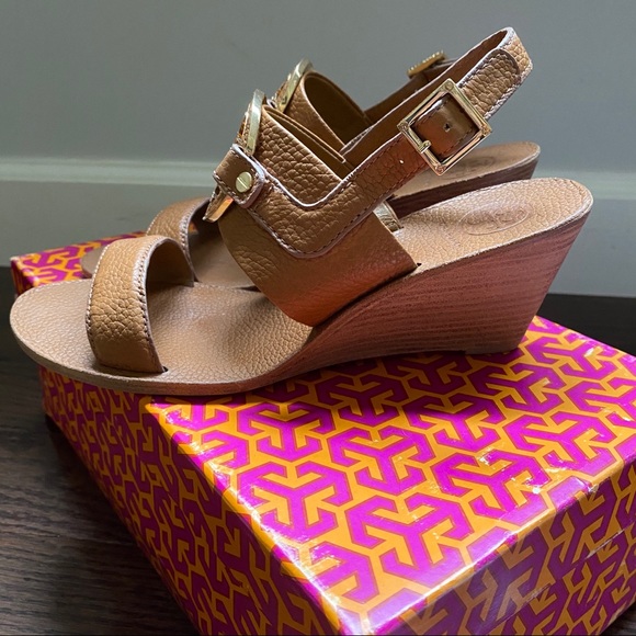 Tory Burch Mid Wedge Sandals - Picture 3 of 7